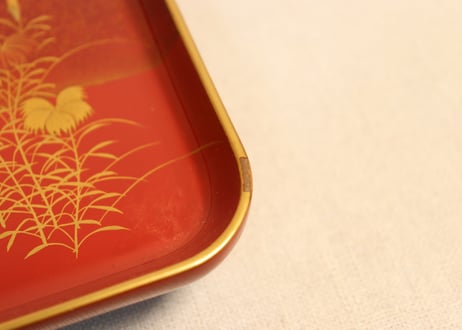 皆朱蒔絵秋草銘々柄吸物膳　共箱付　10客組　小傷3客,傷2客有