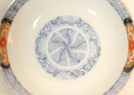 明治前期色絵牡丹と秋草図飯茶碗