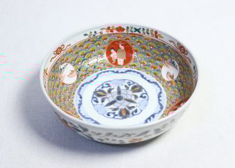 明治前期　色絵　花籠　龍と鳳凰　唐花　蝶　輪花　大鉢 明治前期 色絵 花籠 龍と鳳凰 唐花 蝶 輪花 大鉢 中国 大明