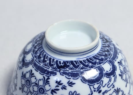 明治前期紙刷桜図飯茶碗②　黒点有り