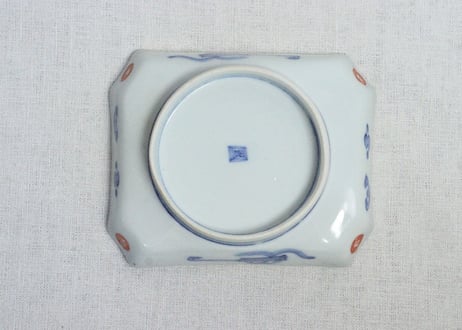 明治前期色絵梅に鶯図縁立長角皿