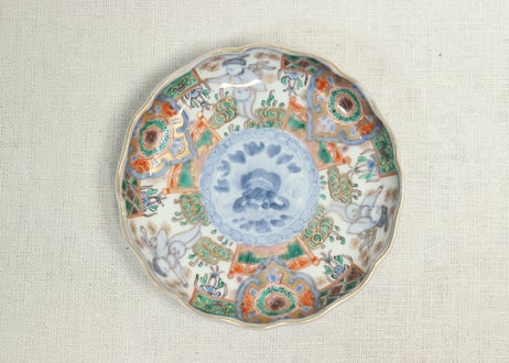 明治前期色絵獅子牡丹と人物図通り物小皿②薄め