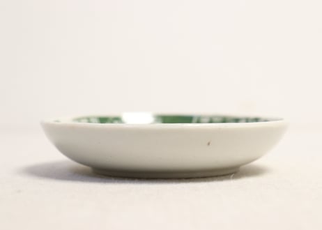明治後期～大正銅判三方に菊図小皿