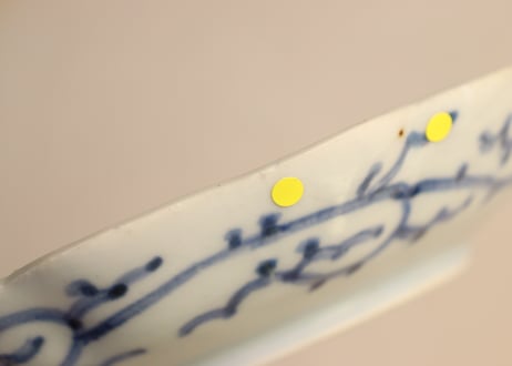 江戸幕末染付微塵唐草図6寸皿④　ノミホツ,少甘手,かたつき