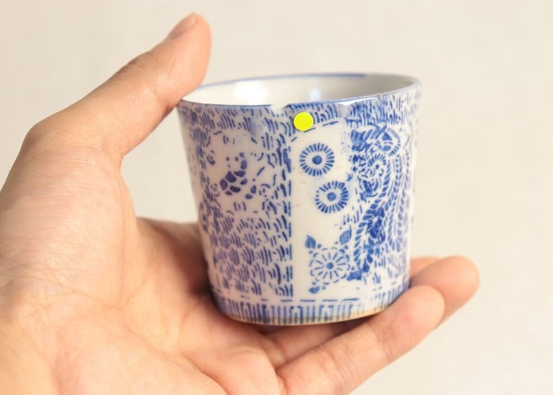 明治前期紙刷花散らし図猪口 カマキズ | 吉祥寺PukuPuku