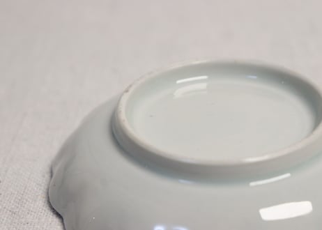 江戸後期染付扇面に草図小皿