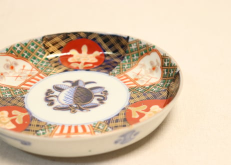 明治前期色絵牡丹図縁立ち5寸皿