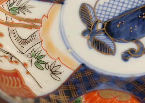 明治前期色絵桃と松竹梅図なます皿　歪み