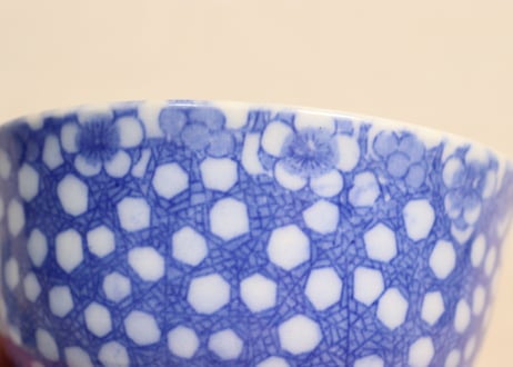 明治後期~大正銅判氷裂に梅図飯茶碗①