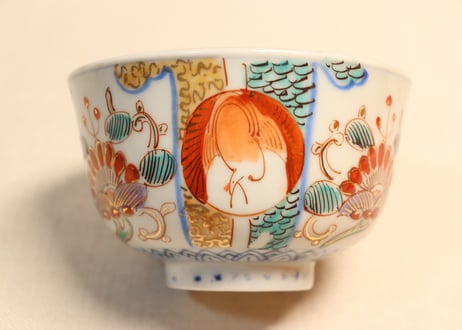 明治後期～大正色絵鶴丸と牡丹図飯茶碗