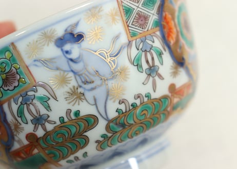 明治前期色絵獅子牡丹と人物図通り物飯茶碗①