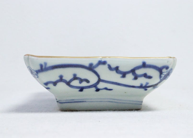 江戸後期染付総微塵唐草図長皿 少かたつき | 吉祥寺PukuPuku