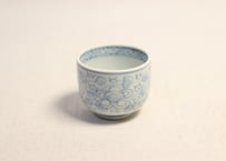 明治前期染付牡丹と唐草図ころ茶碗　ムシクイ
