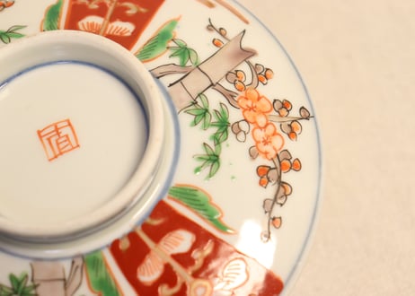 明治前期色絵竹梅と牡丹図蒸茶碗