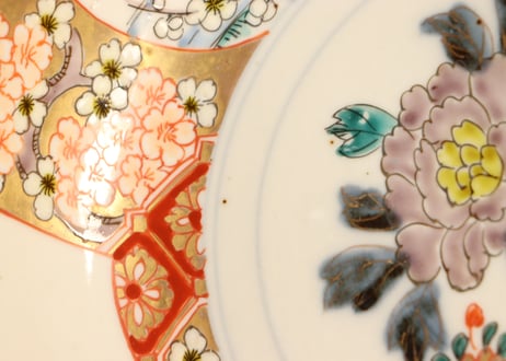 明治前期色絵牡丹と桜に鶴図7寸鉢