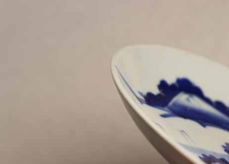 江戸幕末染付山水図7寸皿 がたつき,黒点