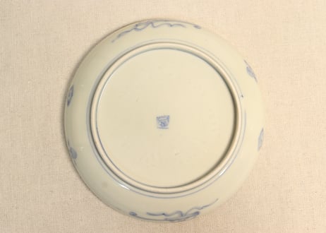 明治前期色絵桃と菊図６寸皿