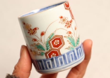 江戸中期色絵草花と亀甲図のぞき(大ぶり) ノミホツ