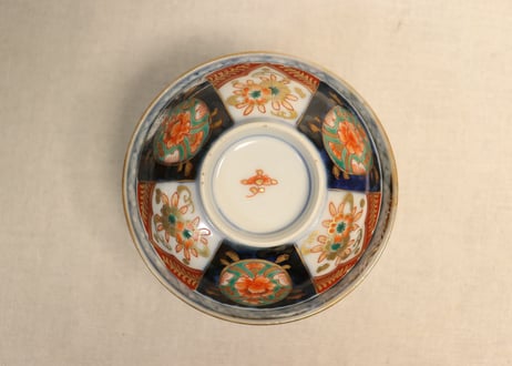 明治前期色絵牡丹と桜図飯茶碗