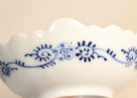 明治後期～大正染付花図輪花六角なます皿