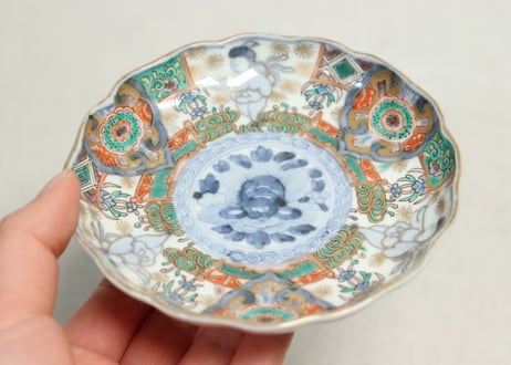 明治前期色絵獅子牡丹と人物図通り物小皿①濃いめ