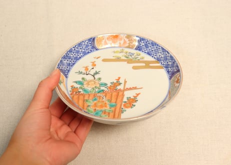 明治前期色絵牡丹と菊図縁立5寸皿