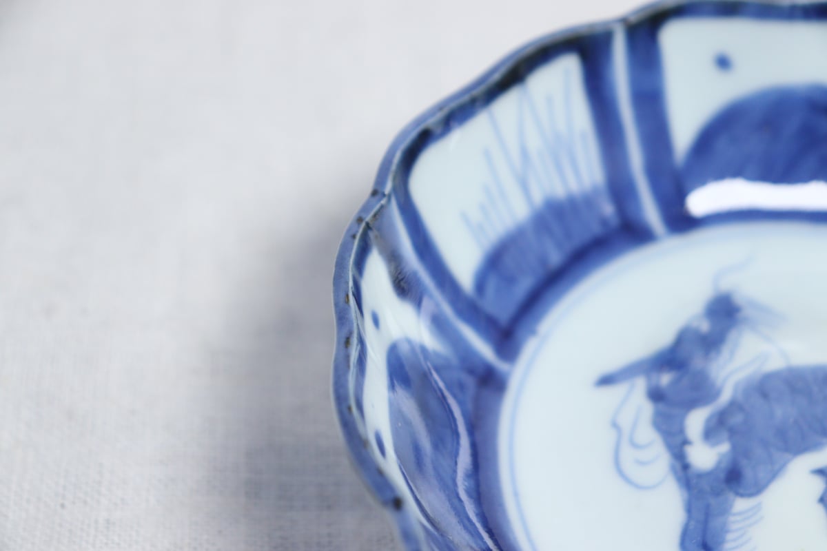 江戸幕末染付麒麟と窓絵図なます皿 膨れ | 吉祥寺PukuPuku 江戸幕末染付麒麟と窓絵図なます皿 膨れ | 吉祥寺PukuPuku