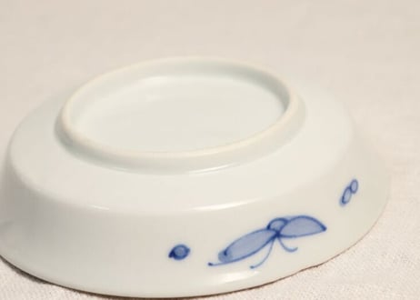 明治前期色絵鼠大根図縁立ち小皿