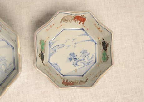 明治前期色絵馬と幾何学文八角三ツ組鉢 大のみ甘手
