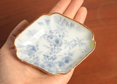 江戸中期紙刷古印判菊図菱柄小皿　ノミホツ①