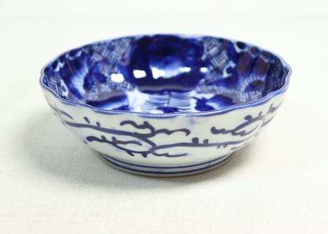 明治前期染付三方蝶と牡丹図なます皿①
