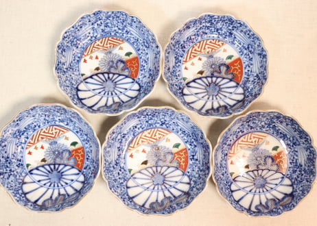 明治後期～大正大聖寺焼色絵花唐草と菊図なます皿