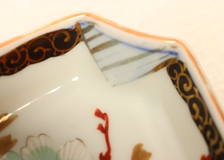 明治前期色絵牡丹図菱型皿