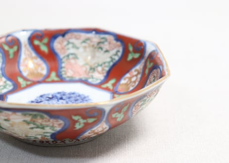 明治前期大聖寺焼色絵四方に宝と鶴図八角なます皿②ノミホツ