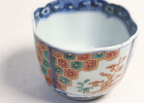 明治前期色絵松竹梅に亀甲図角向付 釉剥げ
