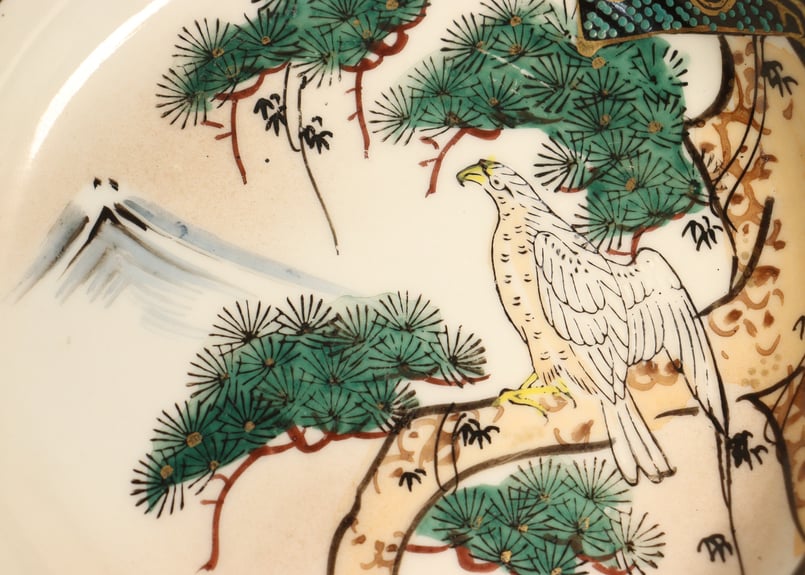 大正～昭和戦前九谷焼青粒色絵富士に鷹図小皿 | 吉祥寺PukuPuku