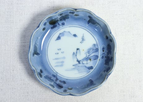 江戸後期染付山水に花図豆皿②　薄め