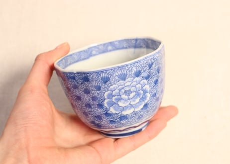 明治後期～大正銅判牡丹唐草図向付