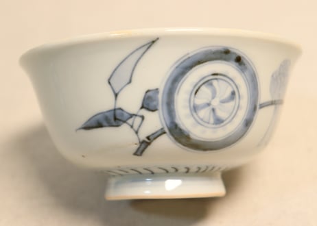 明治後期～大正染付枝に小鳥図飯茶碗②小ニュウ,トリアシ