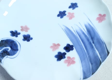 明治後期～大正染付紅葉と流水図7寸皿