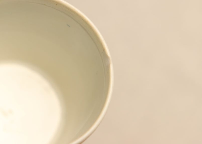 江戸幕末染付蝶と草花図火入れ,灰吹きセット 灰吹き小ホツ