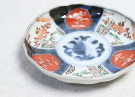 明治前期色絵桃と竹梅図通り物小皿