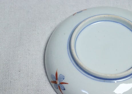 明治前期色絵三方に魚図小皿①　濃いめ