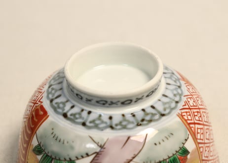 明治前期色絵桜に万年青図通り物飯茶碗①濃いめ