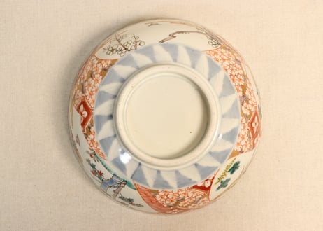 明治前期色絵牡丹と桜に鶴図7寸鉢