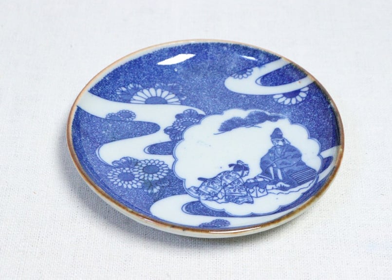明治後期～大正銅判菊水に公家人物図小皿 | 吉祥寺PukuPuku