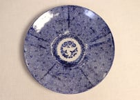 明治後期～大正紙刷微塵唐草図8寸皿② かたつき