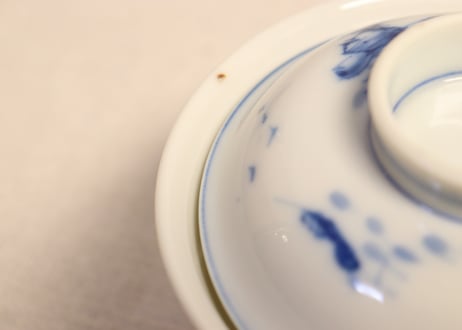 大正～昭和戦前染付山水図蓋茶碗