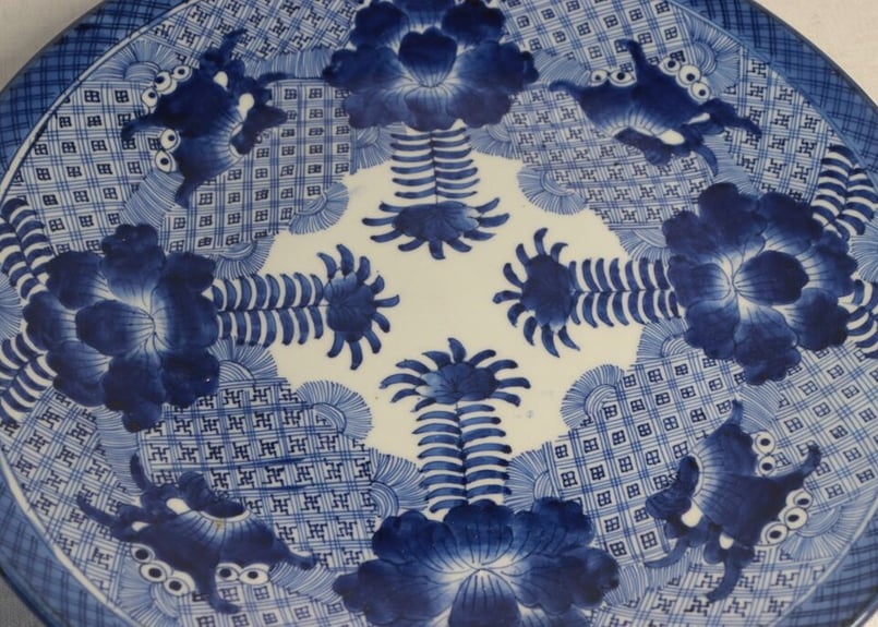 江戸幕末染付四方蝶と牡丹図大皿 | 吉祥寺PukuPuku