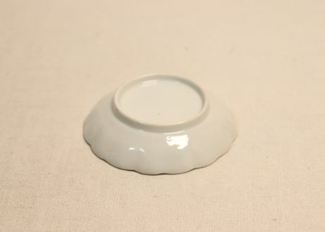江戸幕末赤絵金彩染付松竹梅に鶴図小皿①